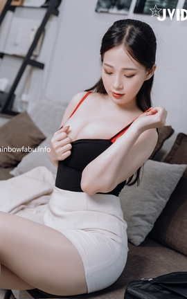 JVID-极品国产高颜值SSS级甜美女神婕咪飞机杯