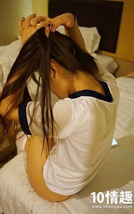 ROSI丝袜写真 10 情趣系列 034 情趣学生体操服