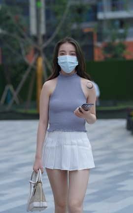 精选街拍作品 NO.0781 牛男街拍 迷人的百褶裙女孩 part3