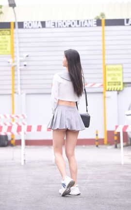 精选街拍作品 NO.0489 魂魂摄影作品 灰色短裙女孩 part3_丽丝库