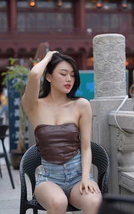 精选街拍作品 NO.1120 一始街拍作品 牛仔热裤美女 part4_丽丝库