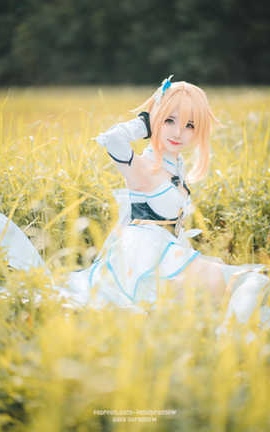 Sally Dorasnow Lumine_丽丝库