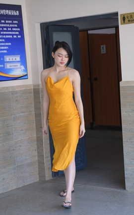 精选街拍作品 NO.1121 一始街拍作品 黄裙女子 part1_丽丝库