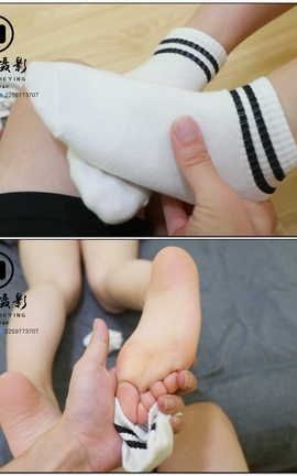 誉铭传媒 袜足摄影  2019.8.10定制[1920X1080][13分39秒]_丽丝库