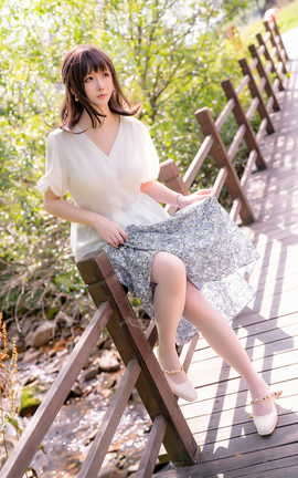 星之迟迟 户外 多云转晴_丽丝库