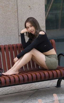 精选街拍作品 NO.0947 一始街拍作品 绿色短裙女孩 part7_丽丝库