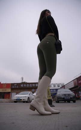 精选街拍作品 NO.0495 一只麋鹿摄影作品 完美腰型 绿色蜜桃裤 part2_丽丝库