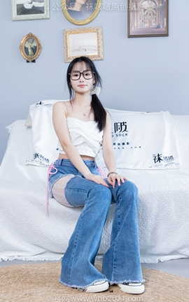 袜啵啵BoBoSocks NO.372 甜甜圈-板鞋、白色蕾丝袜、可拆卸牛仔裤、裤里丝_丽丝库