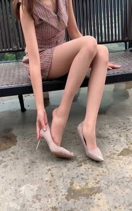 学妹加速跑 XM054《甜美与性感-琪琪》[1080X1920][1分42秒]_丽丝库