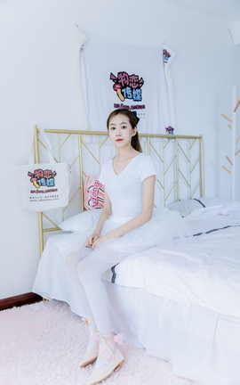 物恋传媒 NO.749 小鹿-繁花如梦_丽丝库