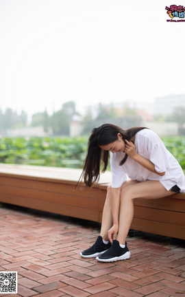 物恋传媒 No.032 小诗 小河旁的清新风_丽丝库