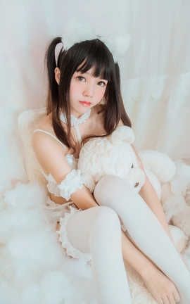 桜桃喵-白猫