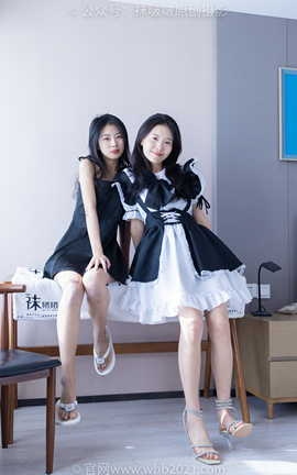 袜啵啵BoBoSocks NO.328 芝士奶油-高跟鞋、拖鞋、黑丝、油亮黑、裸足_丽丝库