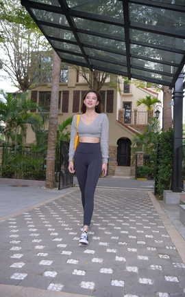 精选街拍作品 NO.0555 一只麋鹿摄影作品 黑色紧身瑜伽裤美女 part5_丽丝库