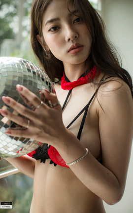 韩国写真杂志-LEEHEE EXPRESS LEDG-036A-G.su