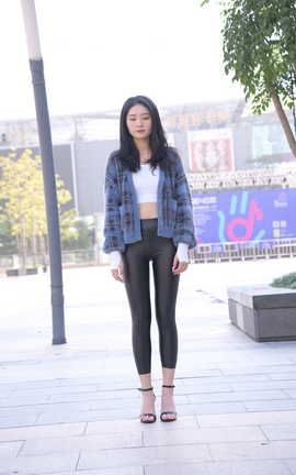 精选街拍作品 NO.0450 魂魂街拍作品 纠结 皮裤 part2_丽丝库