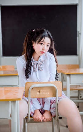 穆零Mu0  老师学生_丽丝库