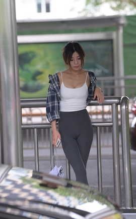 精选街拍作品 NO.1383 一只麋鹿摄影作品 時間 part3_丽丝库