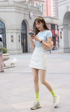 精选街拍作品 NO.0663 赵公子街拍作品 运动鞋肉丝 part1_丽丝库