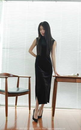 异思趣向IESS 2024.04.21 丝享家1721：小宝《黑长直》_丽丝库