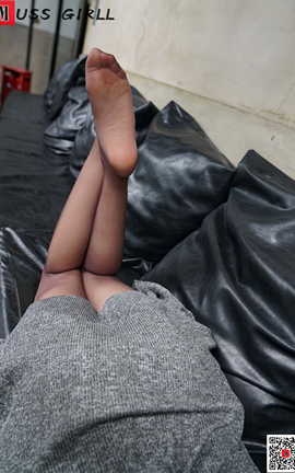 慕丝女郎MussGirl NO.191 沙发连衣裙_丽丝库