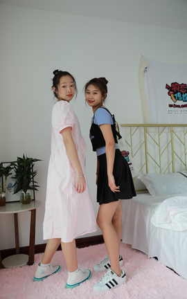 物恋传媒 NO.778 闺蜜-雨里的岛_丽丝库