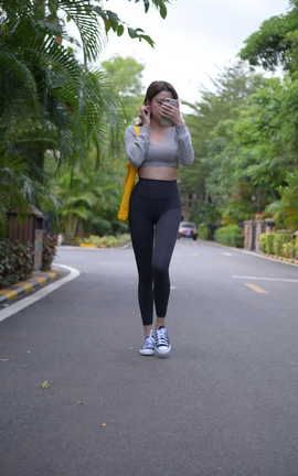 精选街拍作品 NO.0555 一只麋鹿摄影作品 黑色紧身瑜伽裤美女 part4_丽丝库