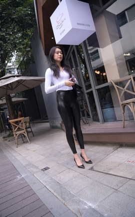 精选街拍作品 NO.0447 魂魂街拍作品 皮裤 初醒 part1_丽丝库