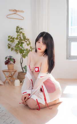 韩国写真杂志-CreamSoda 023 Zia White Cat