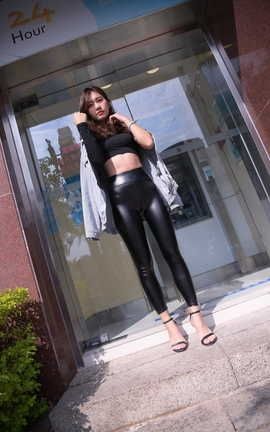 精选街拍作品 NO.0418 魂魂街拍作品 皮裤 热情未改 part1_丽丝库