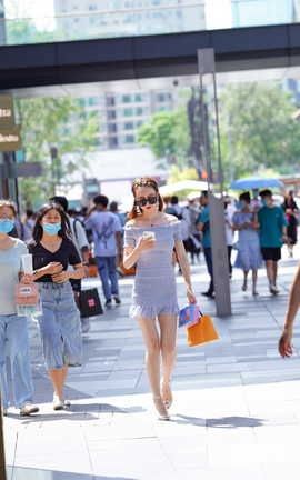 精选街拍作品 NO.0998 牛男街拍作品 艳阳高照 丝丝靓丽 part1_丽丝库