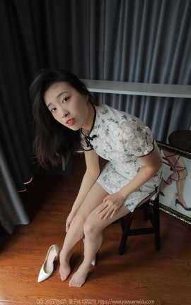 异思趣向IESS 2024.03.04 丝享家1680：小九《粉嫩旗袍（下）》_丽丝库