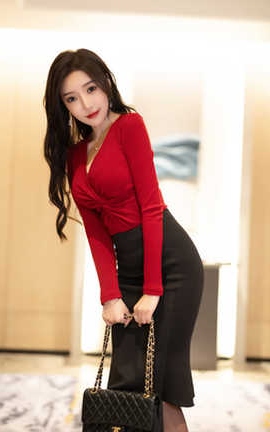 王馨瑶Yanni – 内购无水印 黑色鱼尾裙_丽丝库