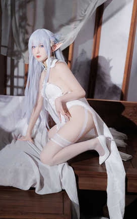 封疆疆 阿尔比恩旗袍_丽丝库