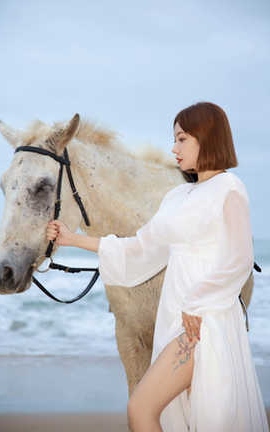 果儿Victoria 微密圈– 公主与野兽_丽丝库