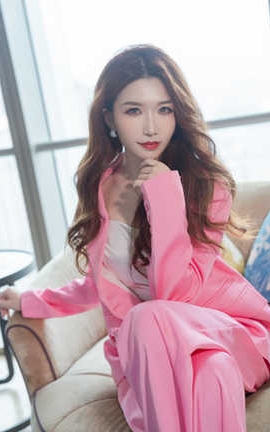 源纱希喵喵喵 与女上司一起出差的意外发现_丽丝库