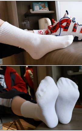 誉铭传媒 袜足摄影 2021年 NO.023[1920X1080][10分35秒]_丽丝库