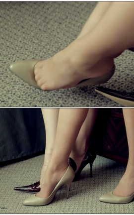 Feetweek 国外黑丝美足视频写真 FW_117[640X360][4分56秒]