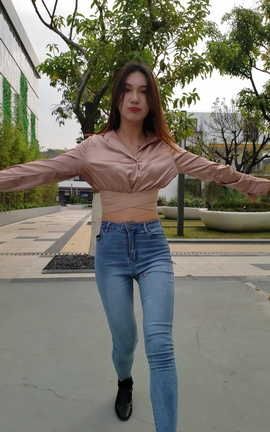 魔镜街拍-视频m210304s07[3840X2160][19秒]_丽丝库