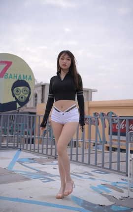 精选街拍作品 NO.0484 一只麋鹿摄影作品 白色热裤美女 part2_丽丝库