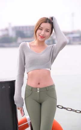 精选街拍作品 NO.0506 魂魂摄影作品 绿色紧身蜜桃裤长腿美女 part7_丽丝库