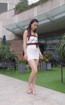 精选街拍作品 NO.1050 一始街拍作品 抹胸白裙 part4_丽丝库