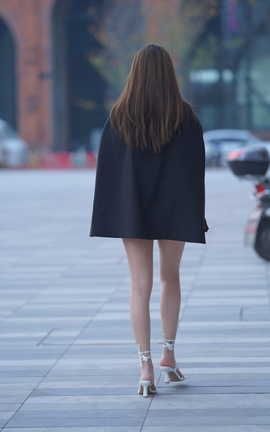 精选街拍作品 NO.0473 牛男街拍 好养眼的白裙美眉 part2_丽丝库