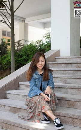 物恋传媒 No.017 果冻 经典的vans与船袜搭配_丽丝库