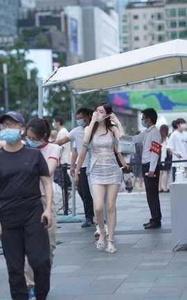 精选街拍作品 NO.1490 雪白肌肤可谓天生丽质红颜凝香 part1_丽丝库