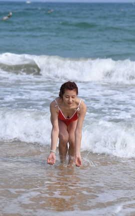 精选街拍作品 NO.0546 久久摄影作品 红色比基尼美女 part6_丽丝库