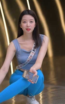 精选街拍作品 NO.1266 一始街拍作品 蓝色瑜伽裤美女 part5_丽丝库