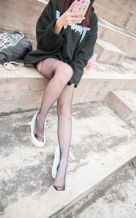 精选街拍作品 NO.0965 小透明DK街拍作品 好奇心重的网袜少女 part4_丽丝库