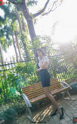 慕丝女郎MussGirl NO.341 依依 C_丽丝库