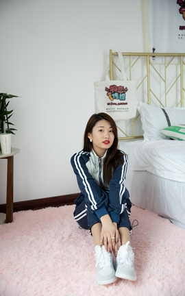 物恋传媒 NO.722 言言-禅意人生_丽丝库